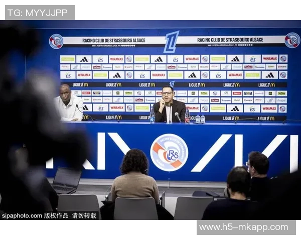 斯基拉透露切尔西愿意为斯特林转会那不勒斯承担部分薪资